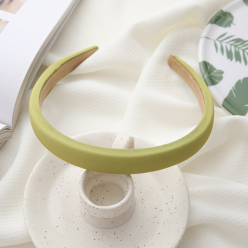 2cm-wide plain colour thinly padded headband