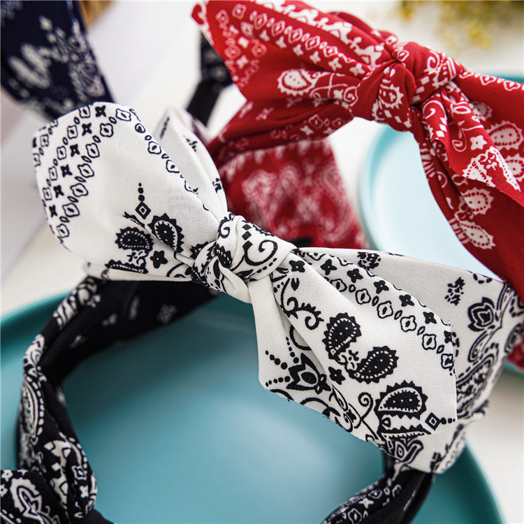 Paisley print headband with bow