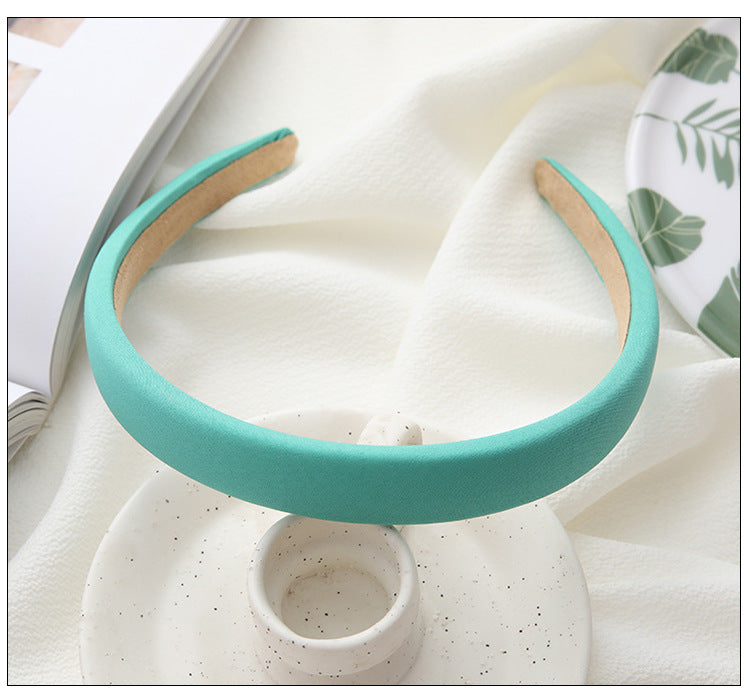 2cm-wide plain colour thinly padded headband