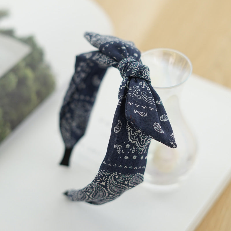 Paisley print headband with bow