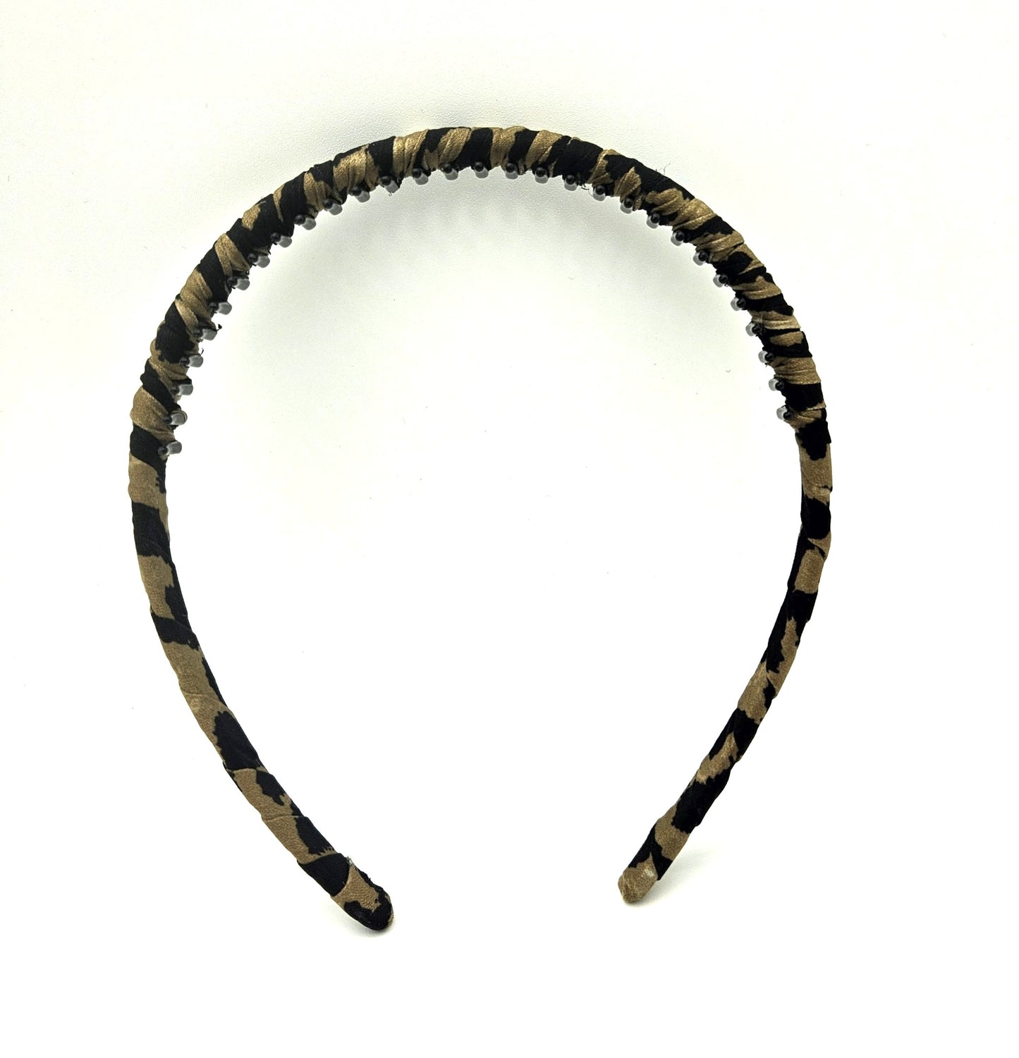 Leopard print ruched headband with teeth