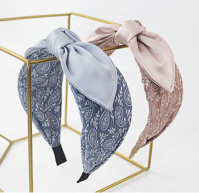 Paisley patterned headband with bow