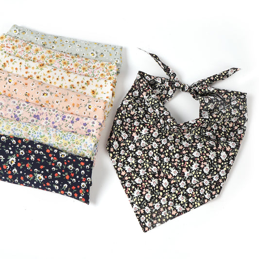 Country flowers print tie-up triangle scarf
