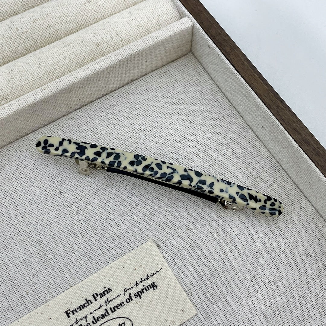 Super slim resin hair barrette