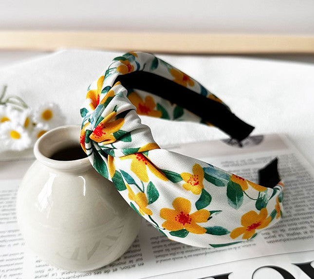 Floral knotted headband