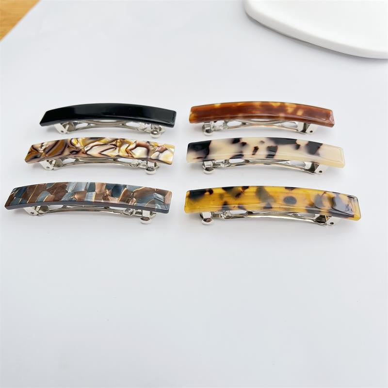 Small resin hair barrette
