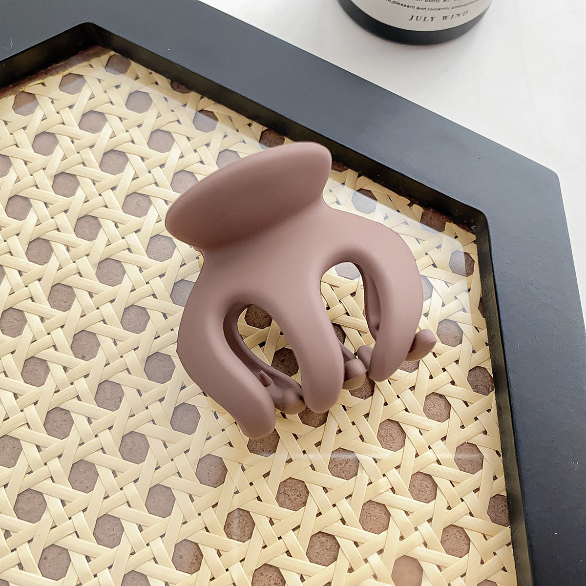 Matte acrylic small hair claw