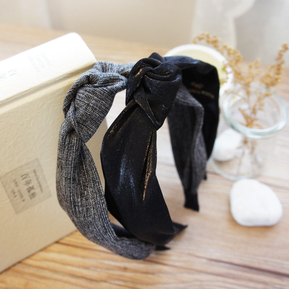 Plain colour light weight knotted headband