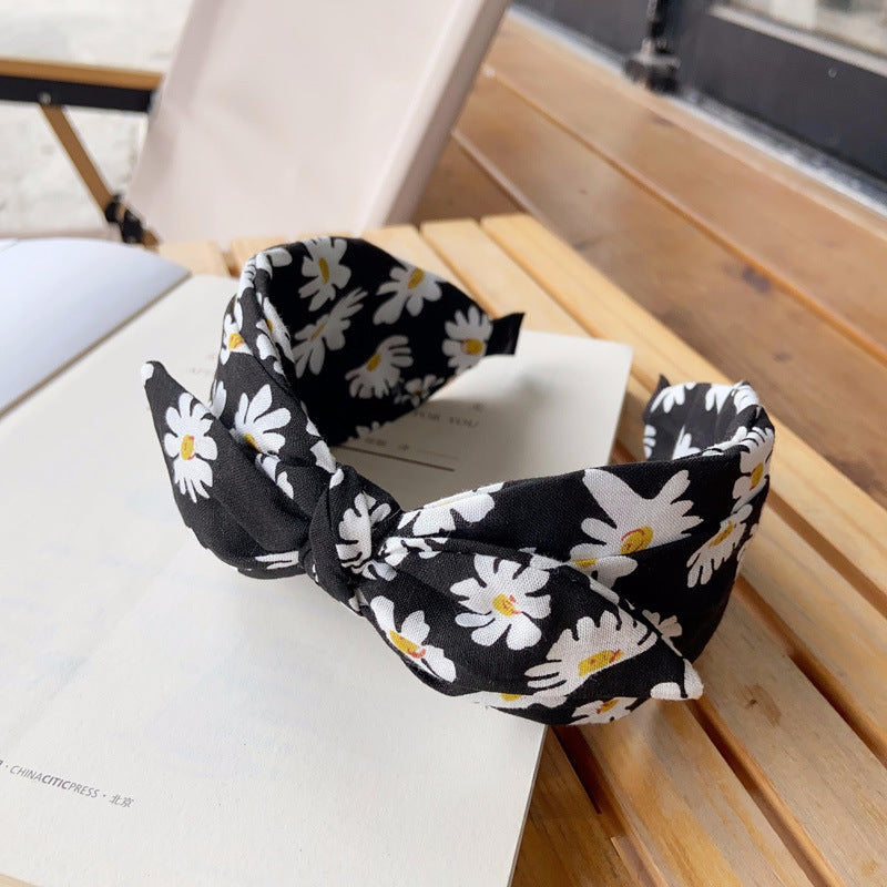 Daisy print headband with bow