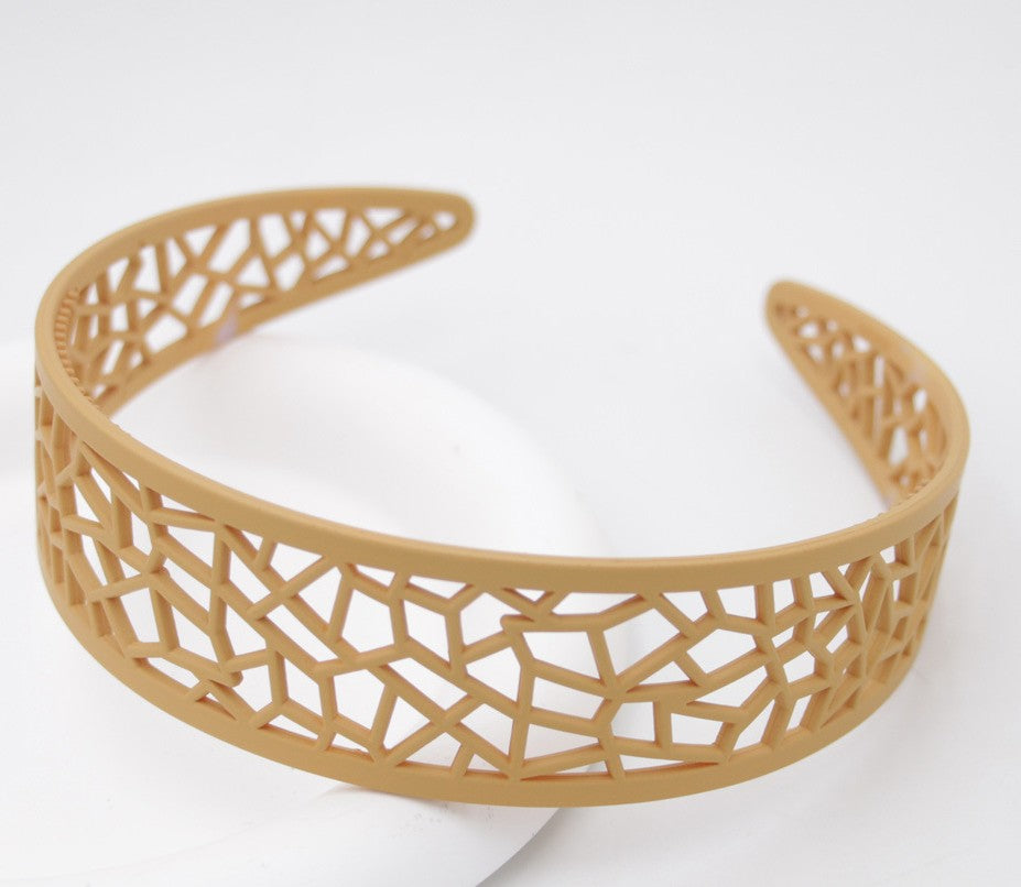 Hollow acrylic headband
