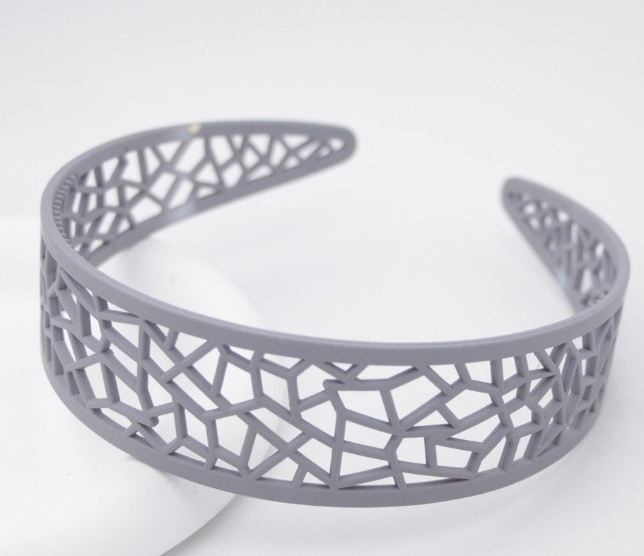 Hollow acrylic headband