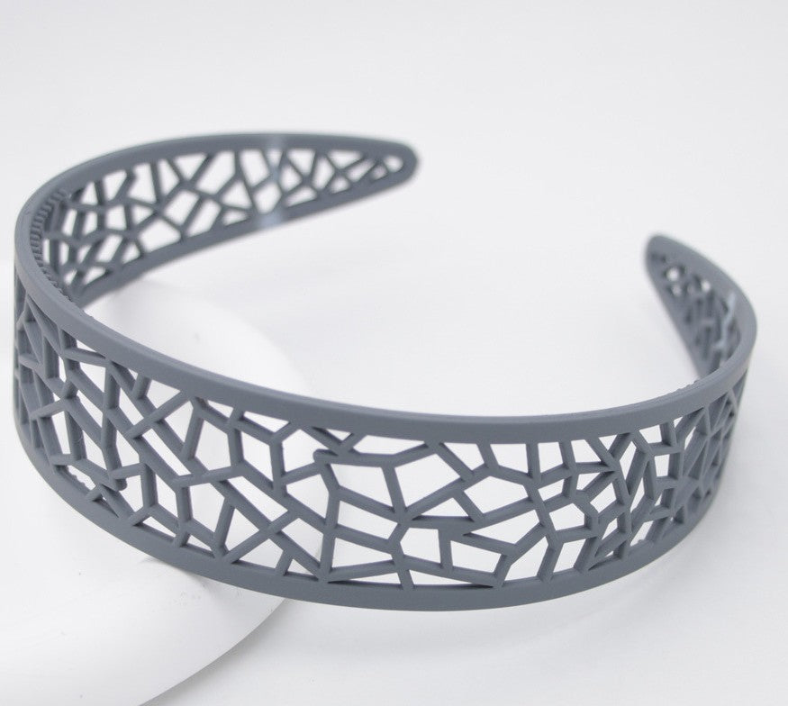 Hollow acrylic headband