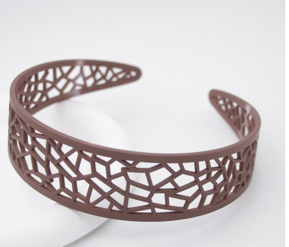 Hollow acrylic headband