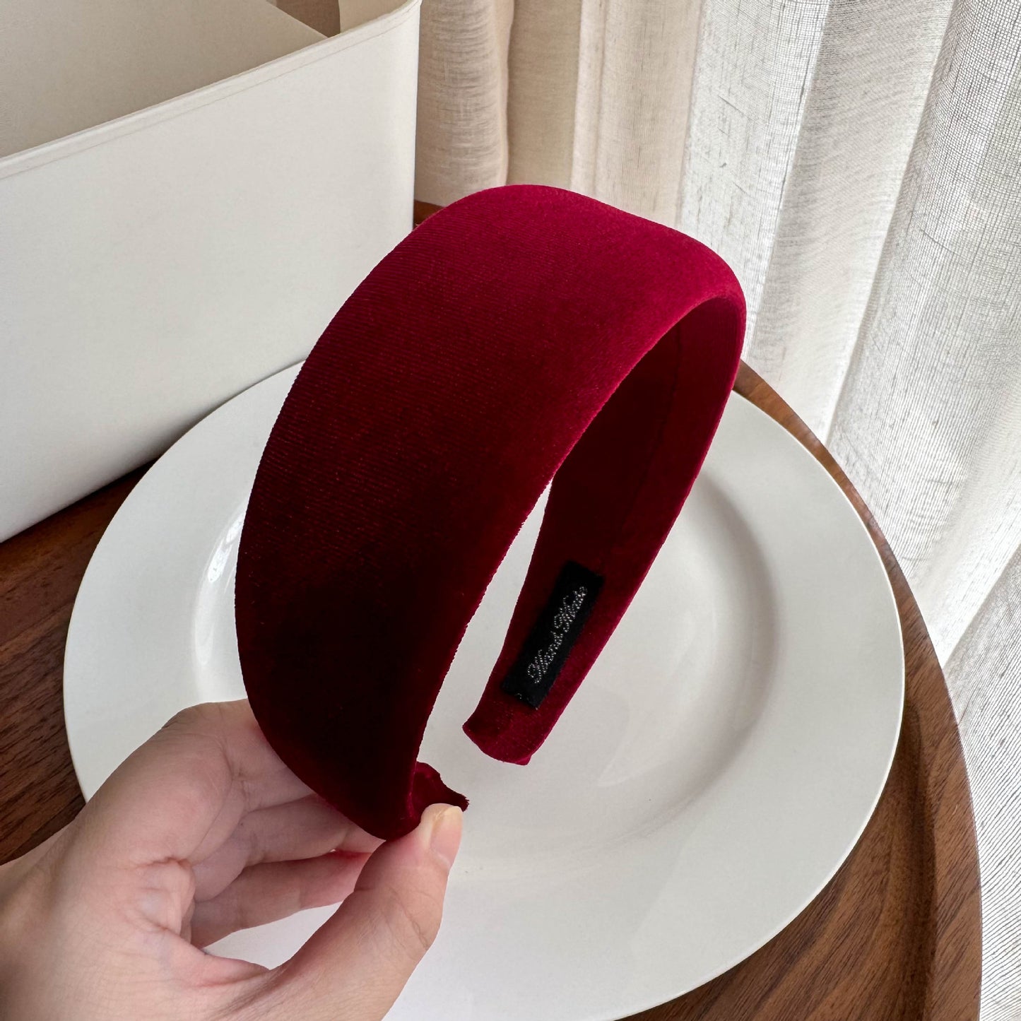 5cm-wide velvet headband