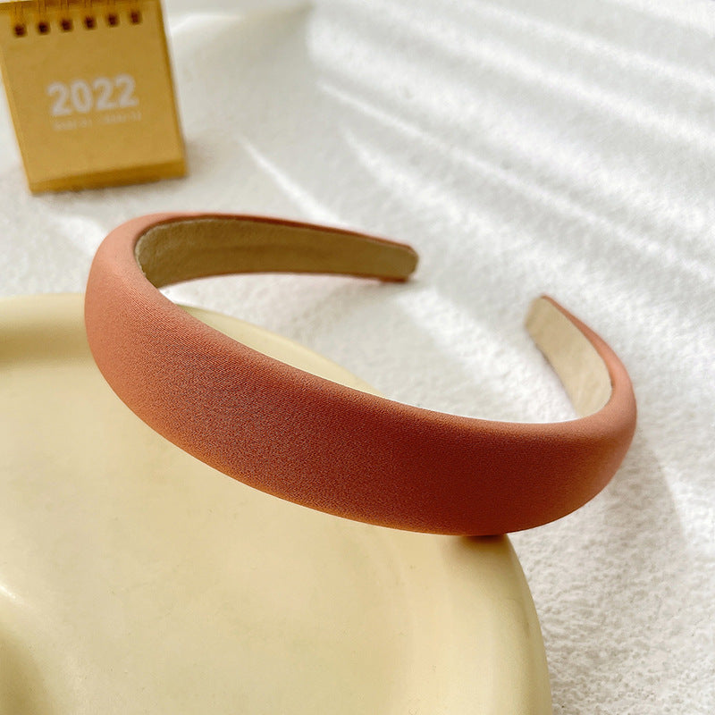 2.5cm wide plain colour thinly padded headband