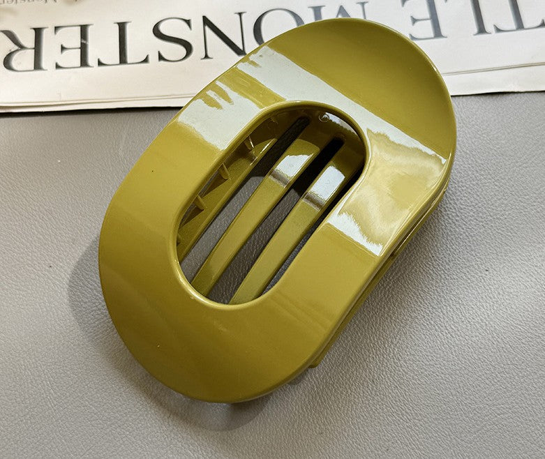 Large oval flat hair claw
