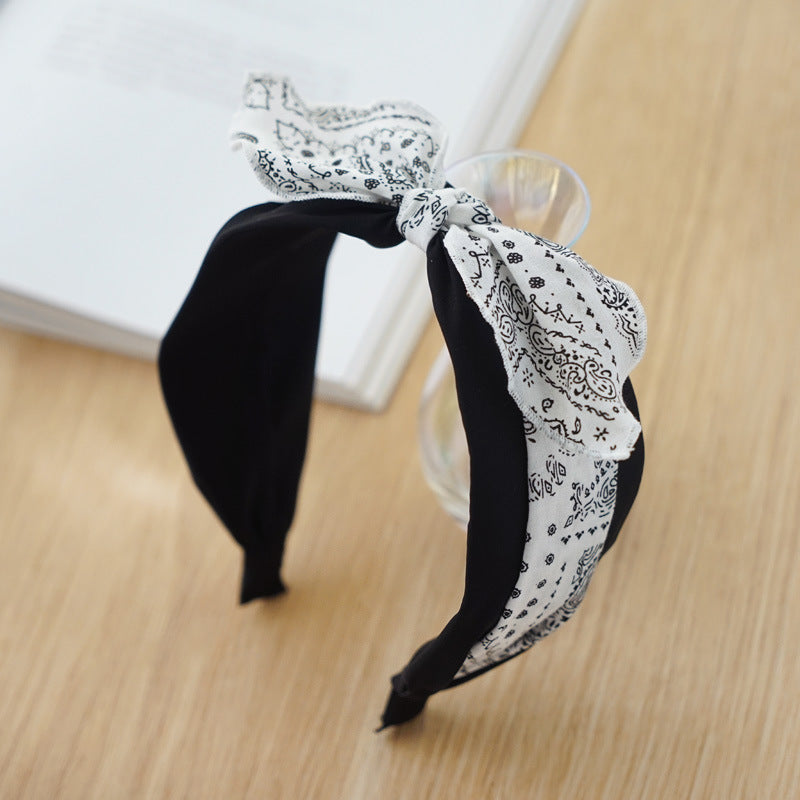 Paisley print black headband with bow
