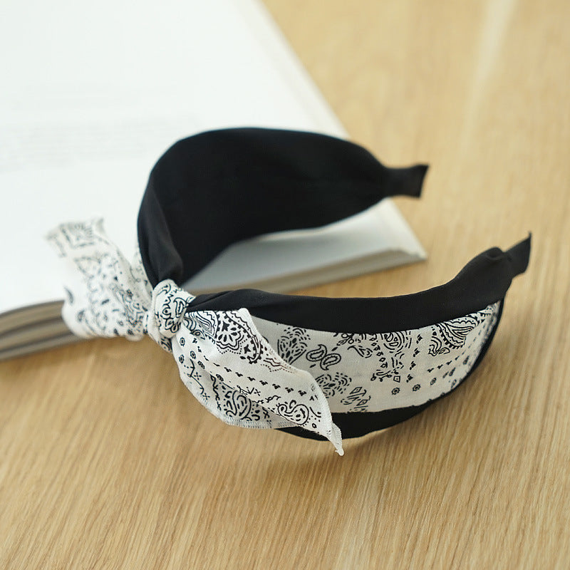 Paisley print black headband with bow