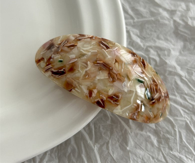 Large oval resin hair barrette