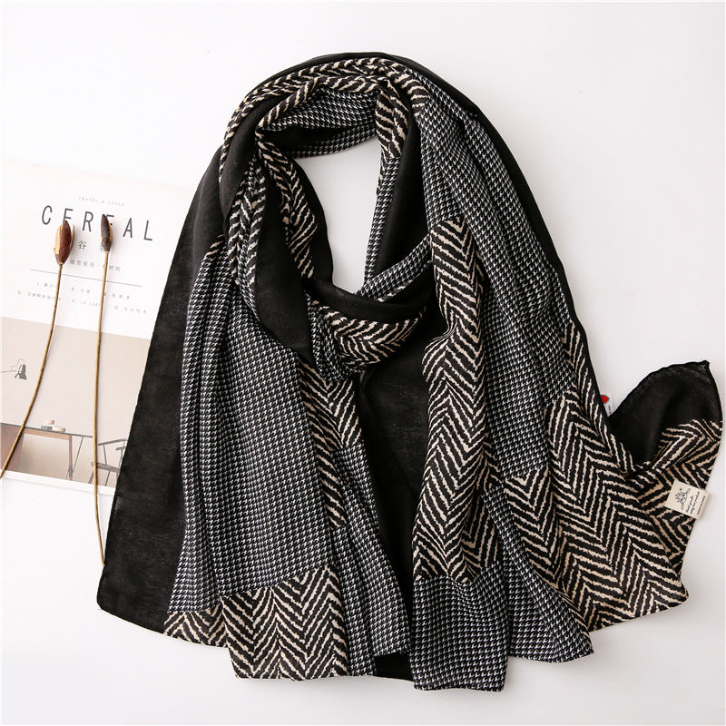 Mixed waves and houndstooth print long scarf