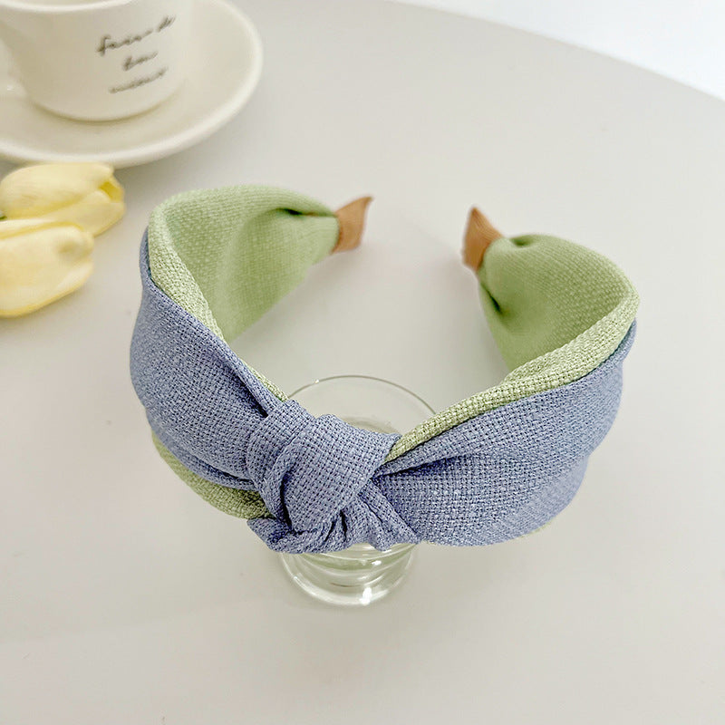 Mixed colour knotted headband