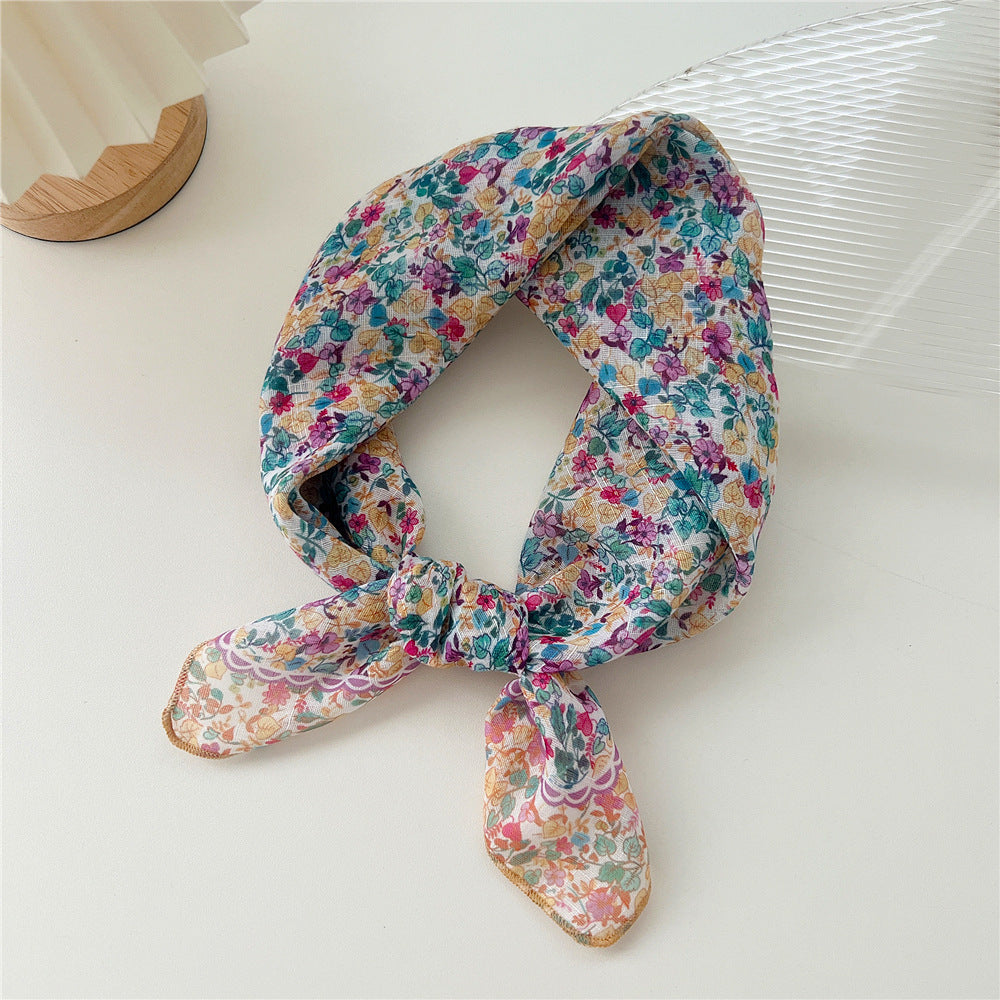 Multicoloured country flowers print square scarf