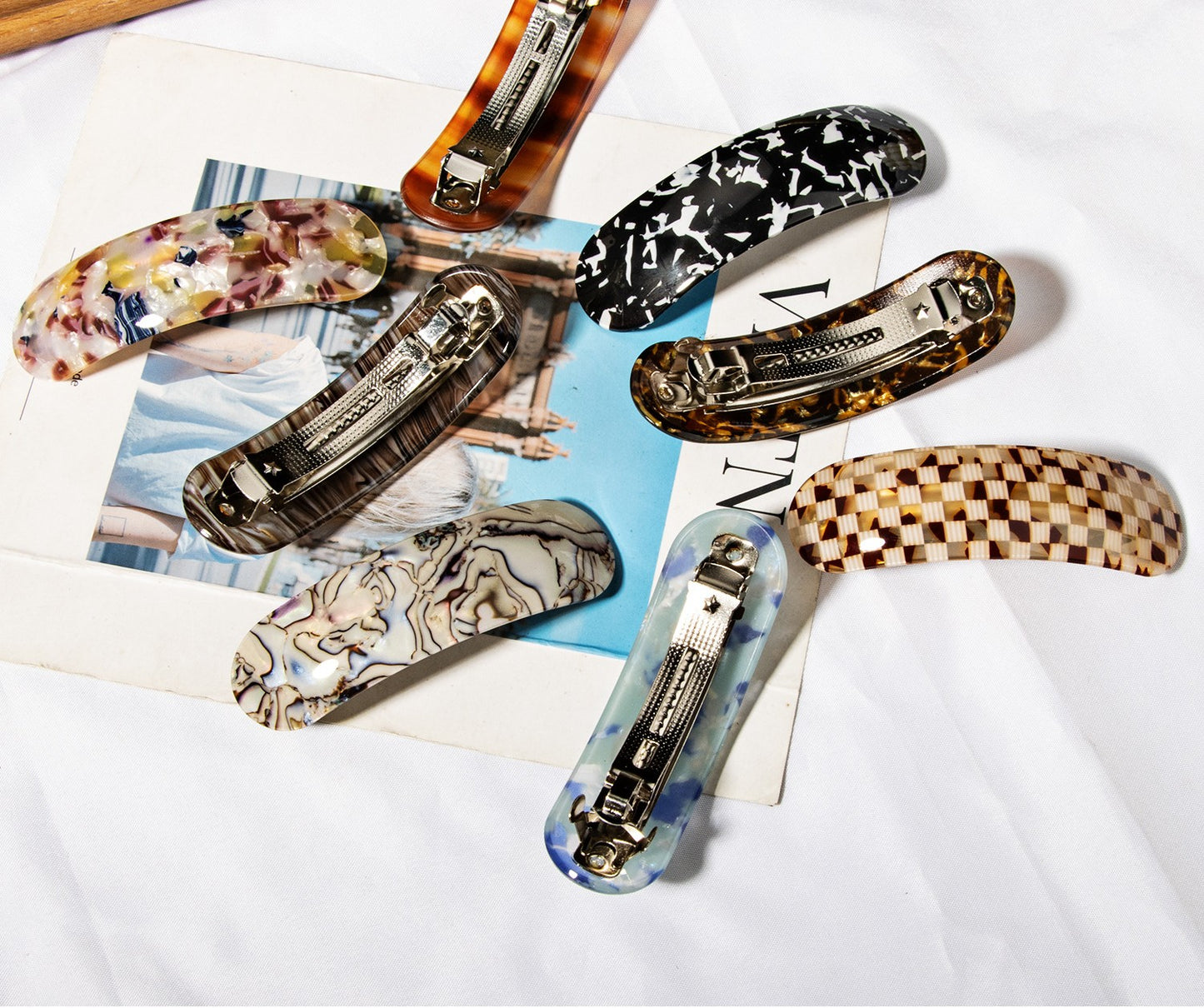 Acrylic arch hair barrette