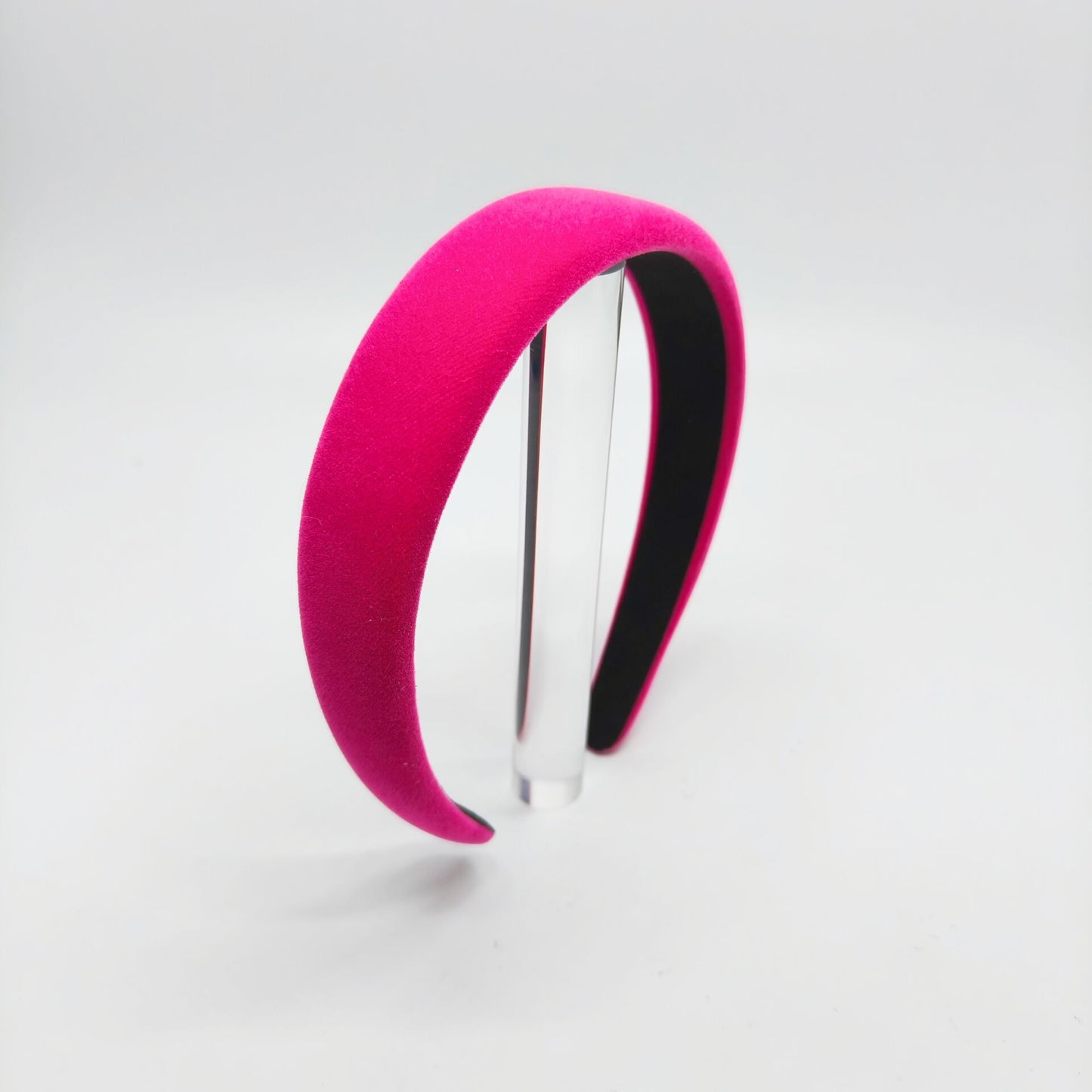 Thinly padded velvet headband