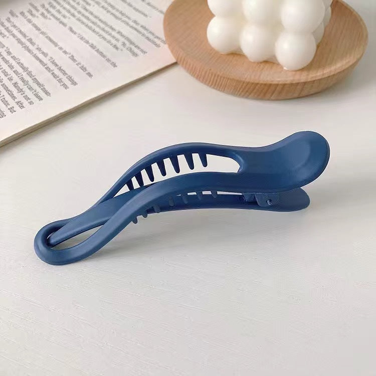 Acrylic long Ibis clip with teeth