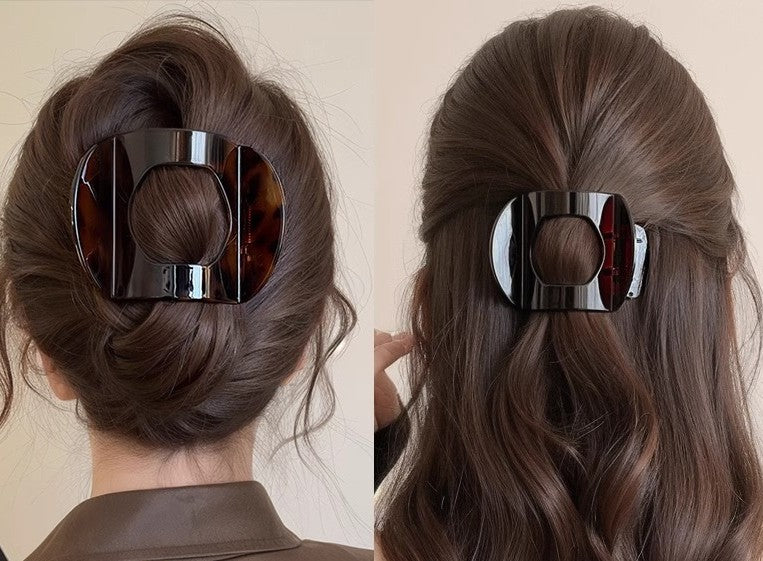 Flat hair claw