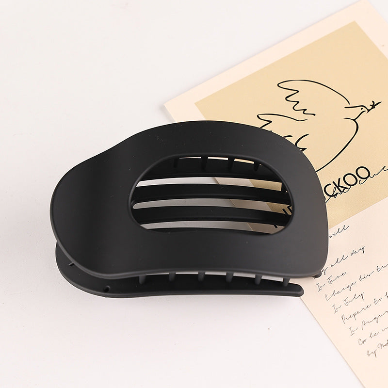 Oval flat hair claw