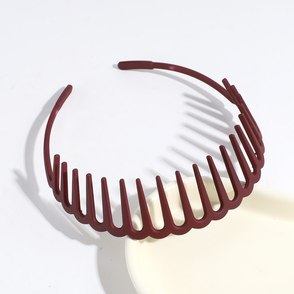 Acrylic headband with long teeth