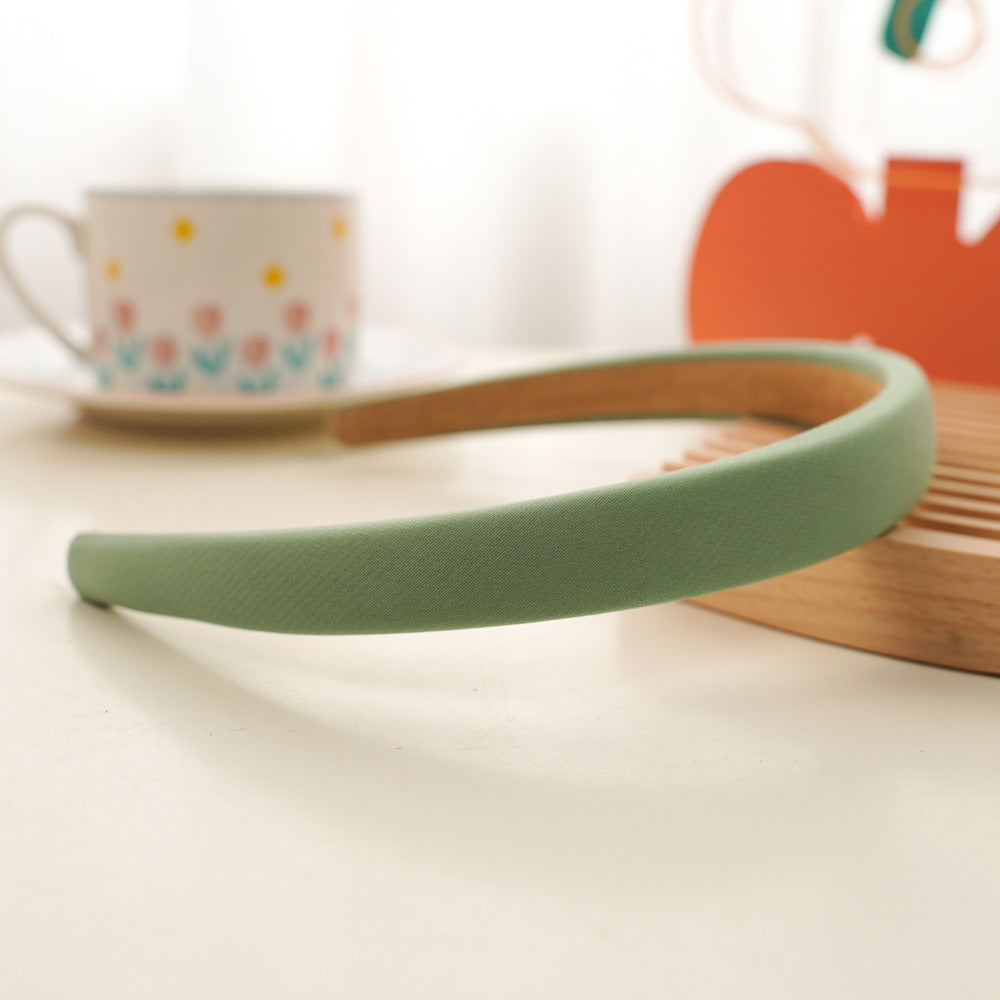 2cm-wide plain colour thinly padded headband