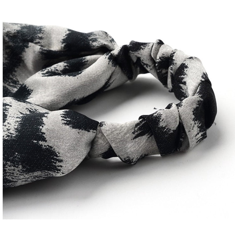 Large leopard print elastic headband