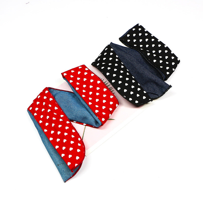 Plain jeans mixed with sweet hearts printed cotton twist hair scarf