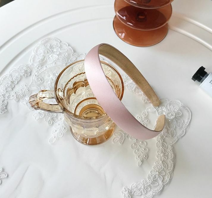 2cm-wide silky satin headband