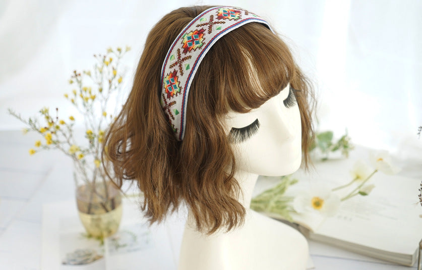 5.2cm-wide bohemian style Embroidered pattern headband