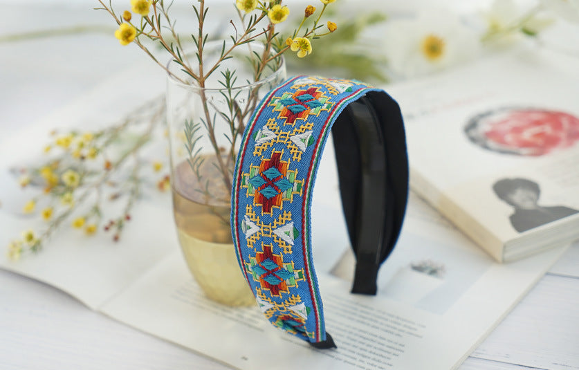 5.2cm-wide bohemian style Embroidered pattern headband