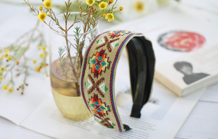 5.2cm-wide bohemian style Embroidered pattern headband