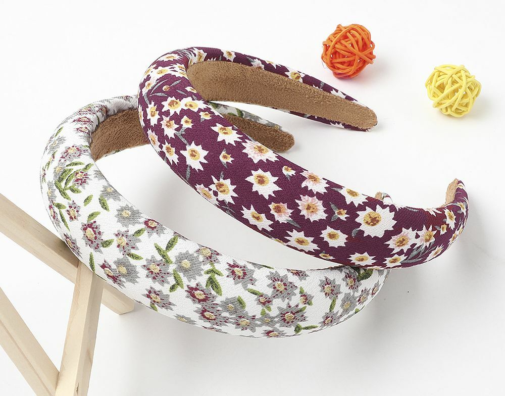Padded headband with small flowers printing