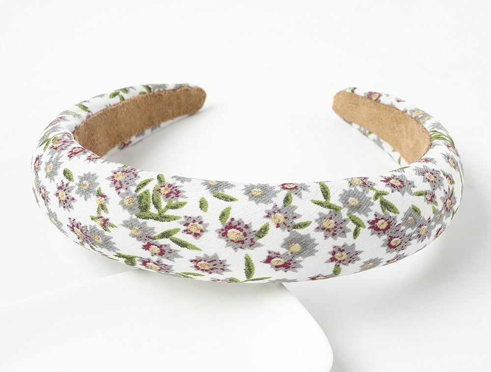 Padded headband with small flowers printing