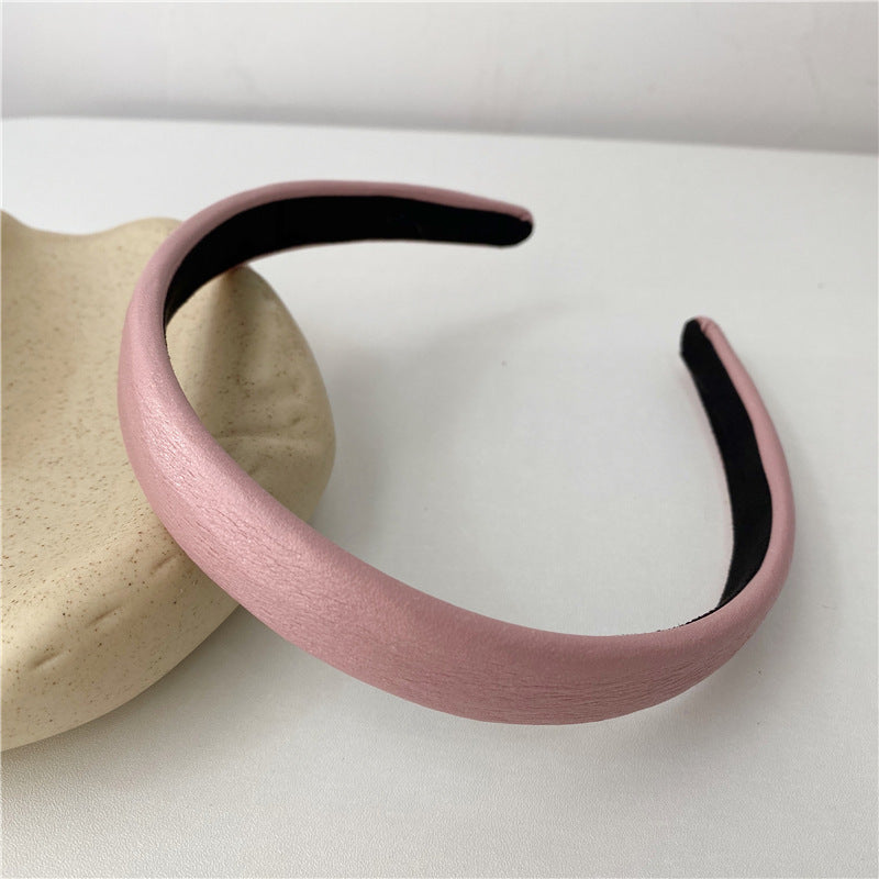 2cm-wide thinly padded leather headband