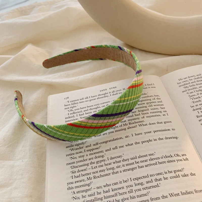 Multi-coloured knitted top headband