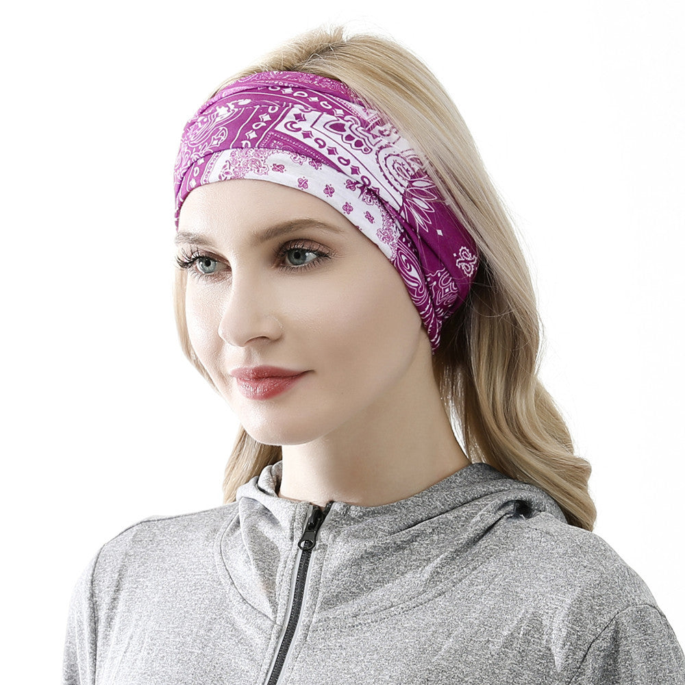Multi-purpose seamless head wrap in paisley print