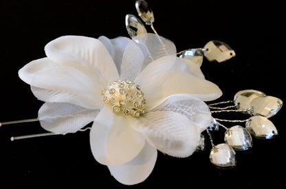 Shiny Crystals & Pearls flower hair stick (Style #1)