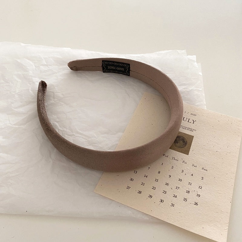 Glossy velvet headband