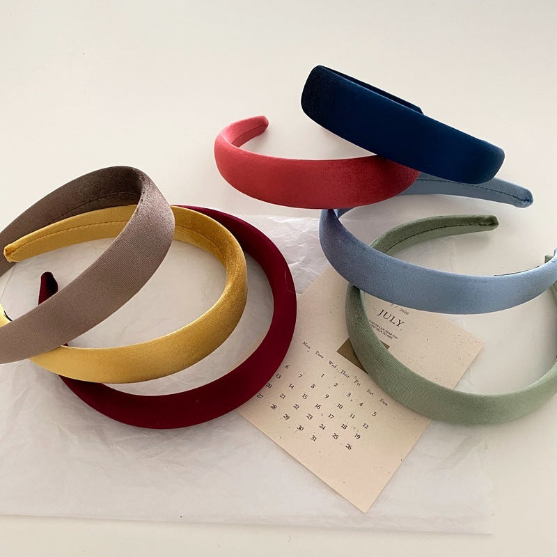 Glossy velvet headband