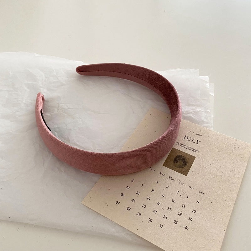 Glossy velvet headband
