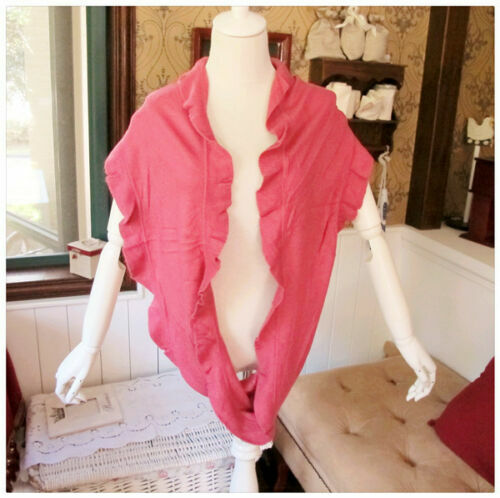 Plain colour wavy edge knitted infinity scarf
