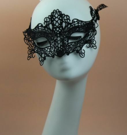 Lace party mask #3